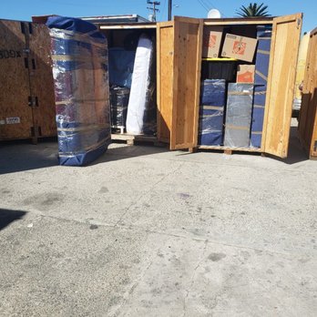 Paradise Moving And Storage - Packed vaults ready for storage - Movers Near Me - Oakland, California Paradise Moving And Storage - Packed vaults ready for storage - Movers Near Me - Oakland, California