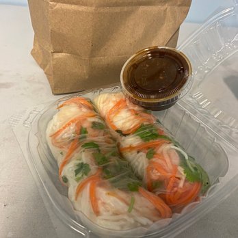 Little Mo - Summer rolls - Sandwiches Near Me - Brooklyn, New York Little Mo - Summer rolls - Sandwiches Near Me - Brooklyn, New York