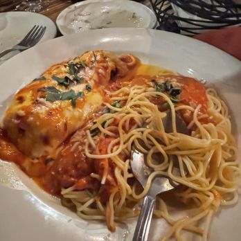 Colatina Exit - Chicken parm in vodka sauce - Pizza Near Me - Bradford, Vermont