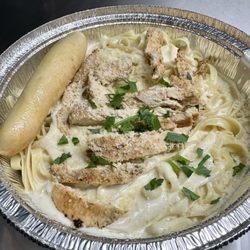 Rocco’s Italian Streetfood - Chicken Alfredo
