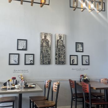 Main Kitchen Cafe - New American Near Me - Granada Hills, California Main Kitchen Cafe - New American Near Me - Granada Hills, California