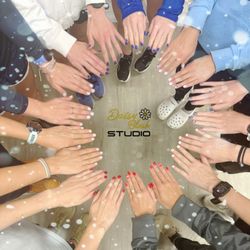 Daisy Blush Studio - Nails