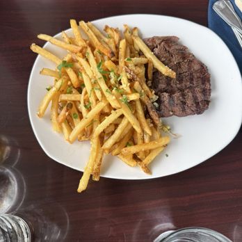The Dutchie - Steak Frittie - Seafood Near Me - Morro Bay, California