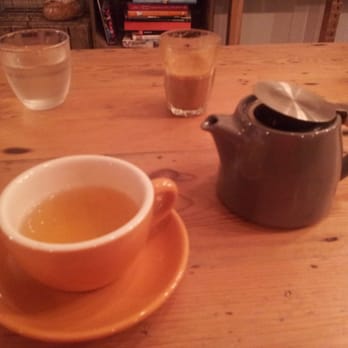 Fig + Sparrow - Mint Marrakech loose leaf tea and a flat white - Coffee & Tea Near Me - Manchester, XGM Fig + Sparrow - Mint Marrakech loose leaf tea and a flat white - Coffee & Tea Near Me - Manchester, XGM