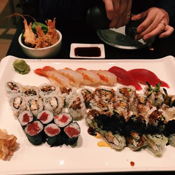 Muramoto Hilldale - Sushi Bars Near Me - Madison, Wisconsin