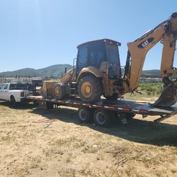 Blood Stripe Trucking - Towing Near Me - Oceanside, California Blood Stripe Trucking - Towing Near Me - Oceanside, California
