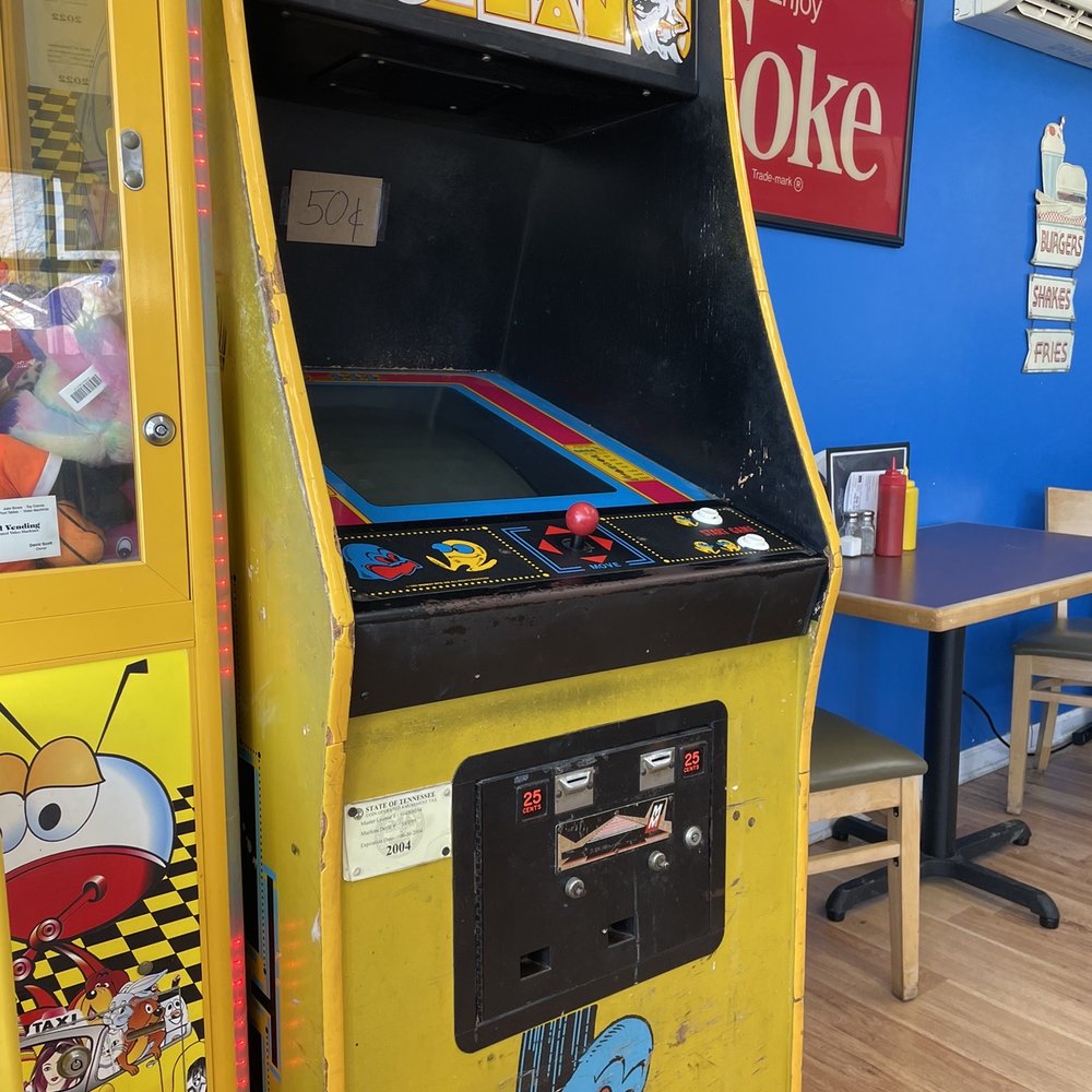 Stuffy's Frosty Jug - an arcade machine - Diners Near Me - Dickson, Tennessee Stuffy's Frosty Jug - an arcade machine - Diners Near Me - Dickson, Tennessee