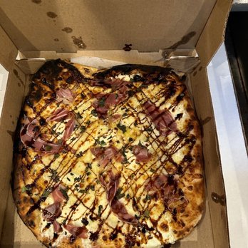 Fuoco Apizza - Burrata - Pizza Near Me - Cheshire, Connecticut
