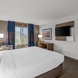 Comfort Inn South San Jose / Morgan Hill - Single king room