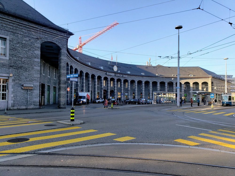BAHNHOF ZÜRICH ENGE - Updated February 2026 - 18 Photos - Tessinerplatz ...
