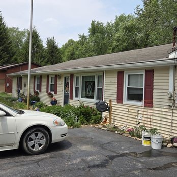 3 Season's Pressure Washing - House soft wash - Pressure Washers Near Me 3 Season's Pressure Washing - House soft wash - Pressure Washers Near Me