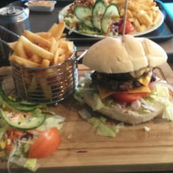 Friterie Du Dock - Le double burger avec le haché du boucher, une tuerie !!!