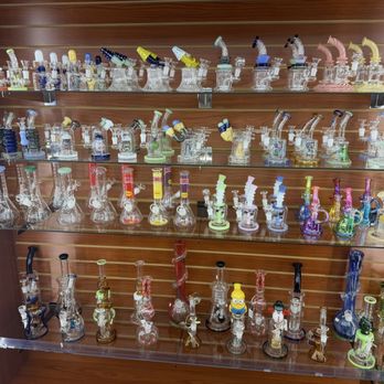 Smoke & Vape Max - Tobacco Shops Near Me - Upland, California