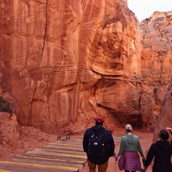 Taadidiin Tours - Heading down into the canyon - Walking Tours Near Me - Page, Arizona Taadidiin Tours - Heading down into the canyon - Walking Tours Near Me - Page, Arizona
