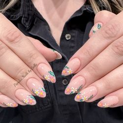 Popular Nails By Bella