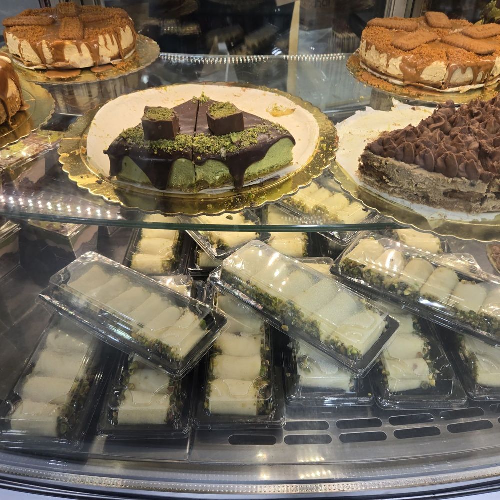 Royal Roastery - Houston - Coffee Roasteries Near Me - Houston, Texas