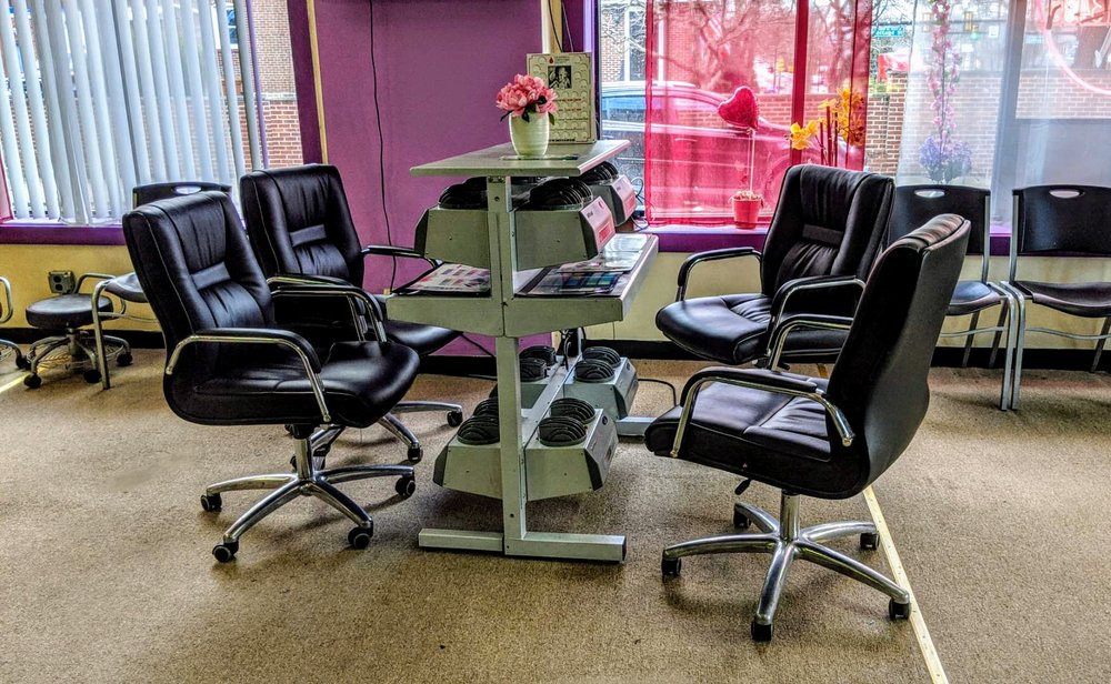 MISSY NAIL SALON 17 Photos 4412 Tyson Ave, Philadelphia