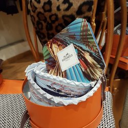 Déclic Dépôt - Carré de soie plissé HERMES