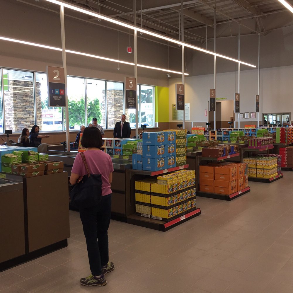 ALDI - 7 checkout lanes - Grocery Near Me - Arcadia, California