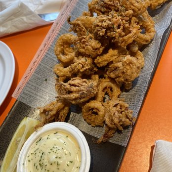 The Sweet Sap - Crispy Calamari - New American Near Me - Flushing, New York The Sweet Sap - Crispy Calamari - New American Near Me - Flushing, New York