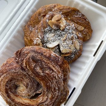 Voyager Craft Coffee - Morning Bun (my new fave) and Black Sesame Croissant - Coffee & Tea Near Me - Santa Clara, California Voyager Craft Coffee - Morning Bun (my new fave) and Black Sesame Croissant - Coffee & Tea Near Me - Santa Clara, California