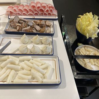 Liuyishou Hotpot - Assortment of meats and veggies - Hot Pot Near Me - Bellevue, Washington