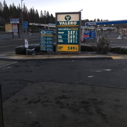 Placerville Valero - Not bad for cash prices