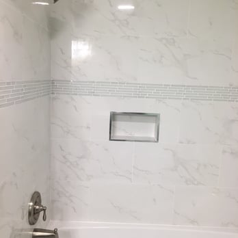 M & M Kitchen Bath - Guest Bath with Schluter trim in the niche - General Contractors Near Me - Torrance, California M & M Kitchen Bath - Guest Bath with Schluter trim in the niche - General Contractors Near Me - Torrance, California