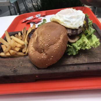 Jack's Butcher - Hamburguesa del campo - American Near Me - Naucalpan, MEX Jack's Butcher - Hamburguesa del campo - American Near Me - Naucalpan, MEX