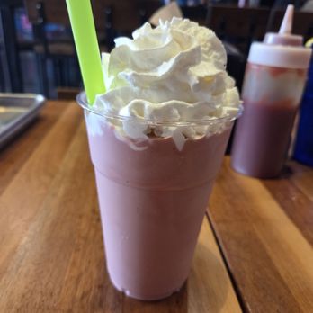 Brgr Stop - Velvet cake milk shake - American Near Me - Fort Lauderdale, Florida Brgr Stop - Velvet cake milk shake - American Near Me - Fort Lauderdale, Florida