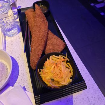 Isaan Der - Thai Kitchen & Bar - Pla tod - Thai Near Me - Richmond Hill, Ontario Isaan Der - Thai Kitchen & Bar - Pla tod - Thai Near Me - Richmond Hill, Ontario