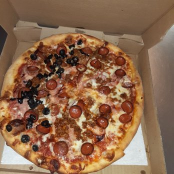 Pino's Pizza Al Centro - Picked up carnivori - Italian Near Me - Phoenix, Arizona Pino's Pizza Al Centro - Picked up carnivori - Italian Near Me - Phoenix, Arizona