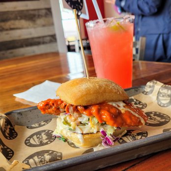 PDX Sliders - The Nashville Fried Chicken - Burgers Near Me - Portland, Oregon