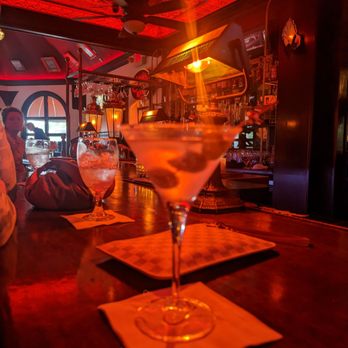 Carlo & Johnny - Daughter's martini - Steakhouses Near Me - Cincinnati, Ohio