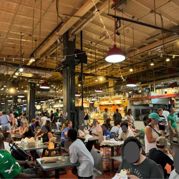 Reading Terminal Market - Open seating - Food Court Near Me - Philadelphia, Pennsylvania Reading Terminal Market - Open seating - Food Court Near Me - Philadelphia, Pennsylvania