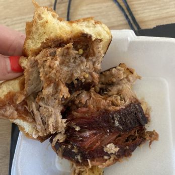 New Moon BBQ - Barbeque Near Me - Lebanon, Tennessee