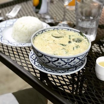 Phi Chay Thai Cuisine - Green Curry - Thai Near Me - Saint Paul, Minnesota Phi Chay Thai Cuisine - Green Curry - Thai Near Me - Saint Paul, Minnesota