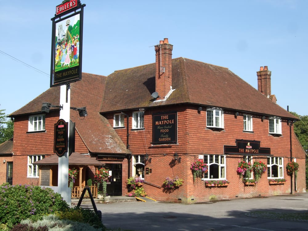 THE MAYPOLE 9 Havant Road, Hayling Island, Hampshire, United Kingdom
