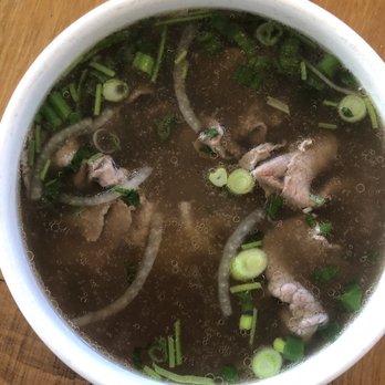 Le Pho - Rare steak pho - Vietnamese Near Me - Berkeley, California