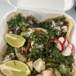 Tacos La Gran Senora - Tacos
