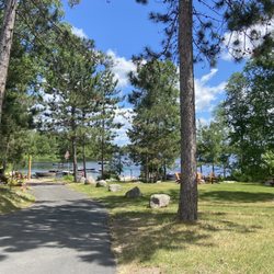 River Point Resort & Outfitting - Beautiful lake & launch area