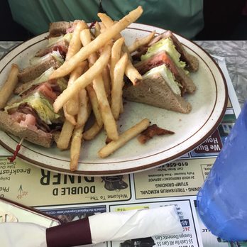 Double D Diner - Diners Near Me - Coatesville, Pennsylvania