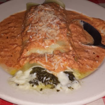 Adolfo's - Canneloni with spinach riccota - Seafood Near Me - New Orleans, Louisiana