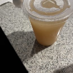 Pear / Ginger & lemon juice . Pear / Ginger & lemon juice .