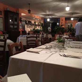 Il Giardino di Epicuro - Interno - Italian Near Me - Massa, PZ Il Giardino di Epicuro - Interno - Italian Near Me - Massa, PZ