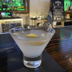 Harwood Tavern - Lemon Drop cocktail