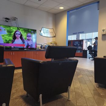 Winter Haven Honda - Chilling in the waiting area for routine maintenance.... - Car Dealers Near Me - Winter Haven, Florida Winter Haven Honda - Chilling in the waiting area for routine maintenance.... - Car Dealers Near Me - Winter Haven, Florida