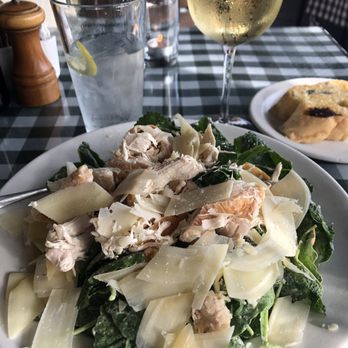 The Kettle - Diners Near Me - Manhattan Beach, California