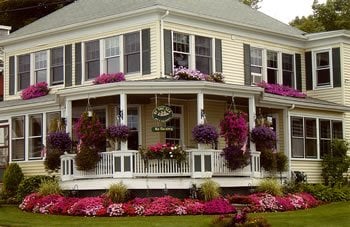 By the Sea Bed and Breakfast