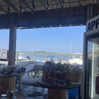 Surf City Crab - View from the inside - Seafood Markets Near Me - Surf City, North Carolina